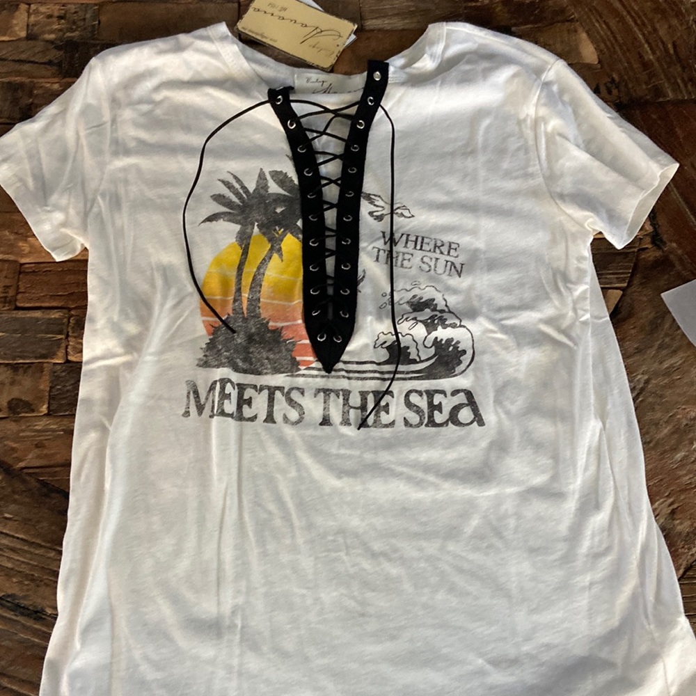 Vintage Havana lace up white s/s T shirt size S Where the Sun Meets the Sea NWT